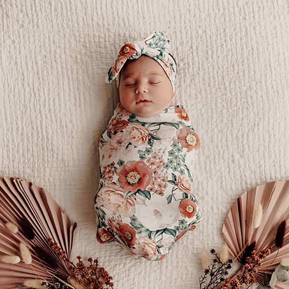Florence Snuggle Swaddle &amp; Topknot Set