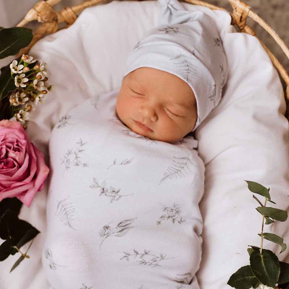 Silver Gum Snuggle Swaddle &amp; Beanie Set