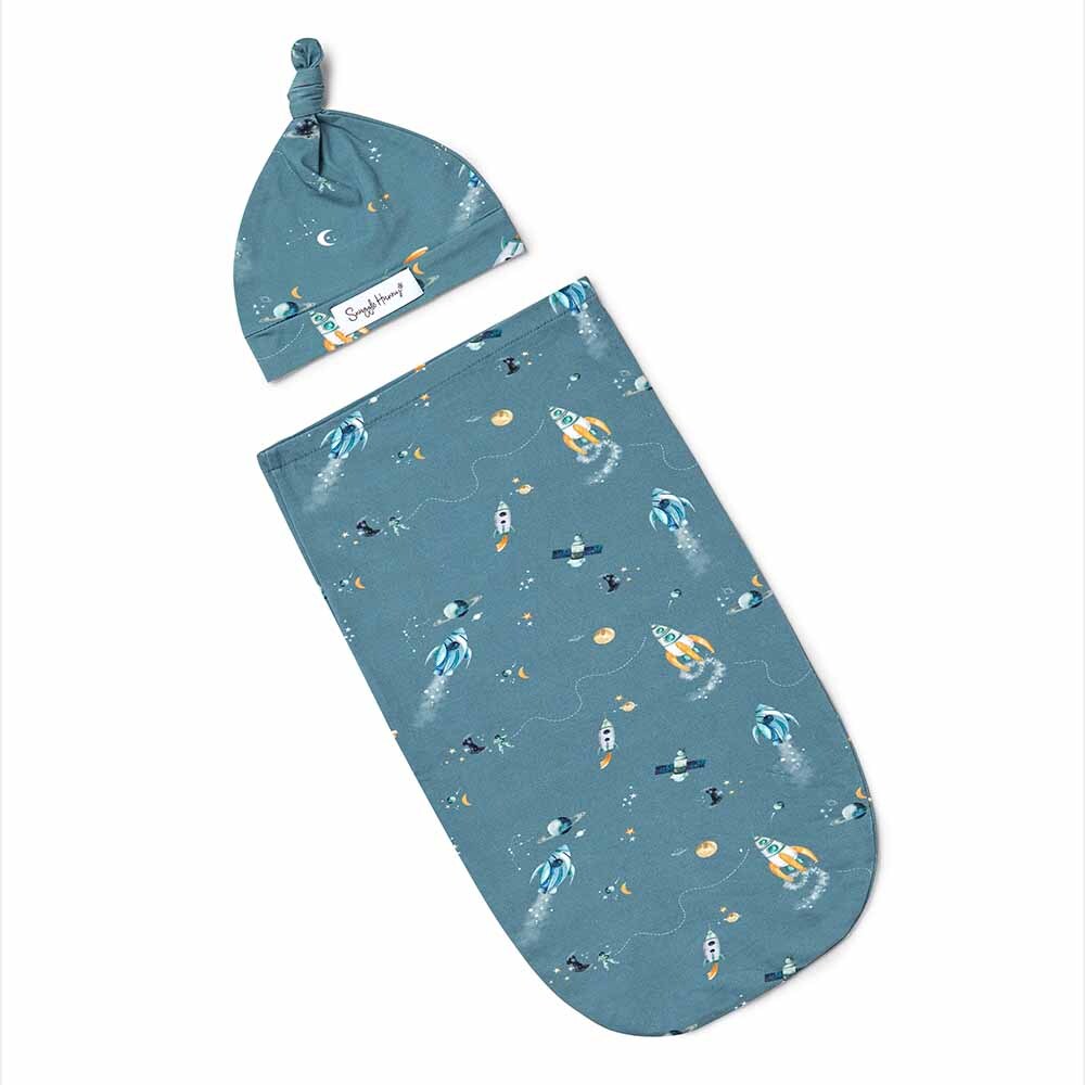 Rocket Organic Snuggle Swaddle &amp; Beanie Set