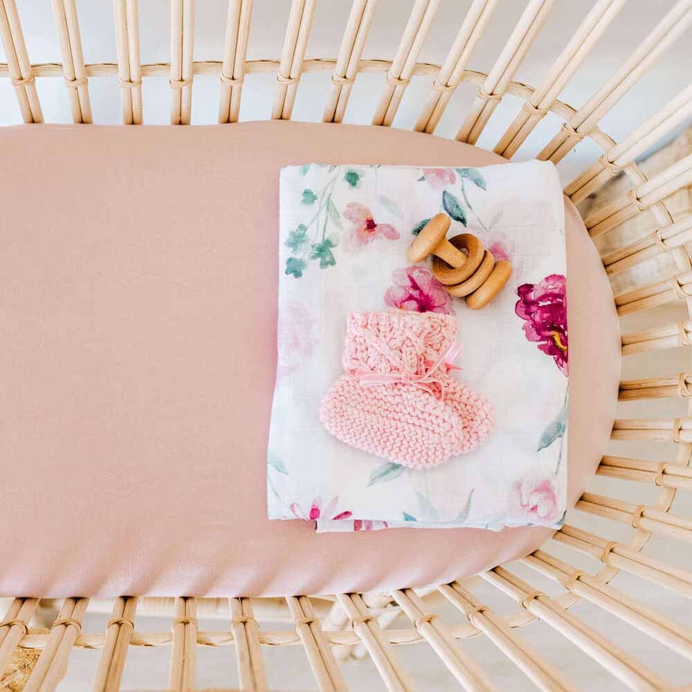 Lullaby Pink Bassinet Sheet / Change Pad Cover