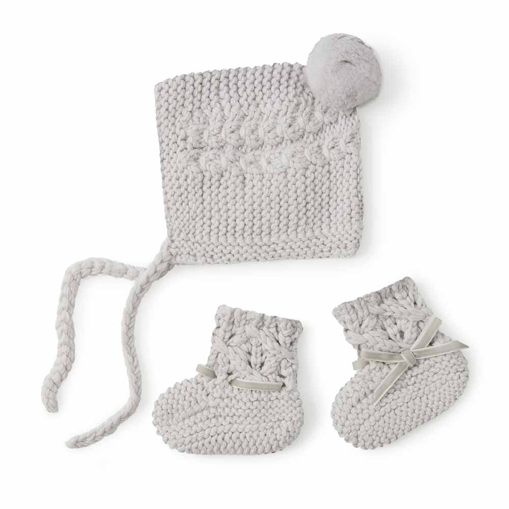 Grey Merino Wool Bonnet &amp; Booties