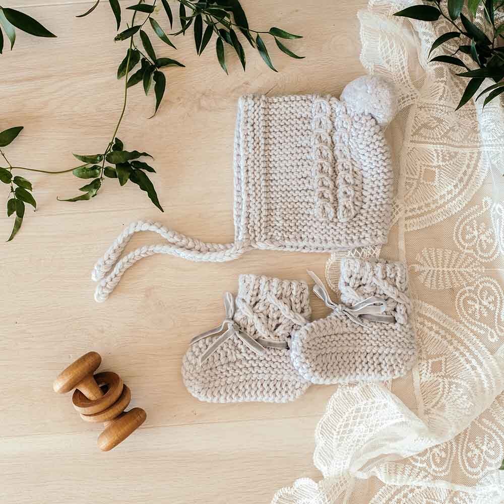 Grey Merino Wool Bonnet &amp; Booties