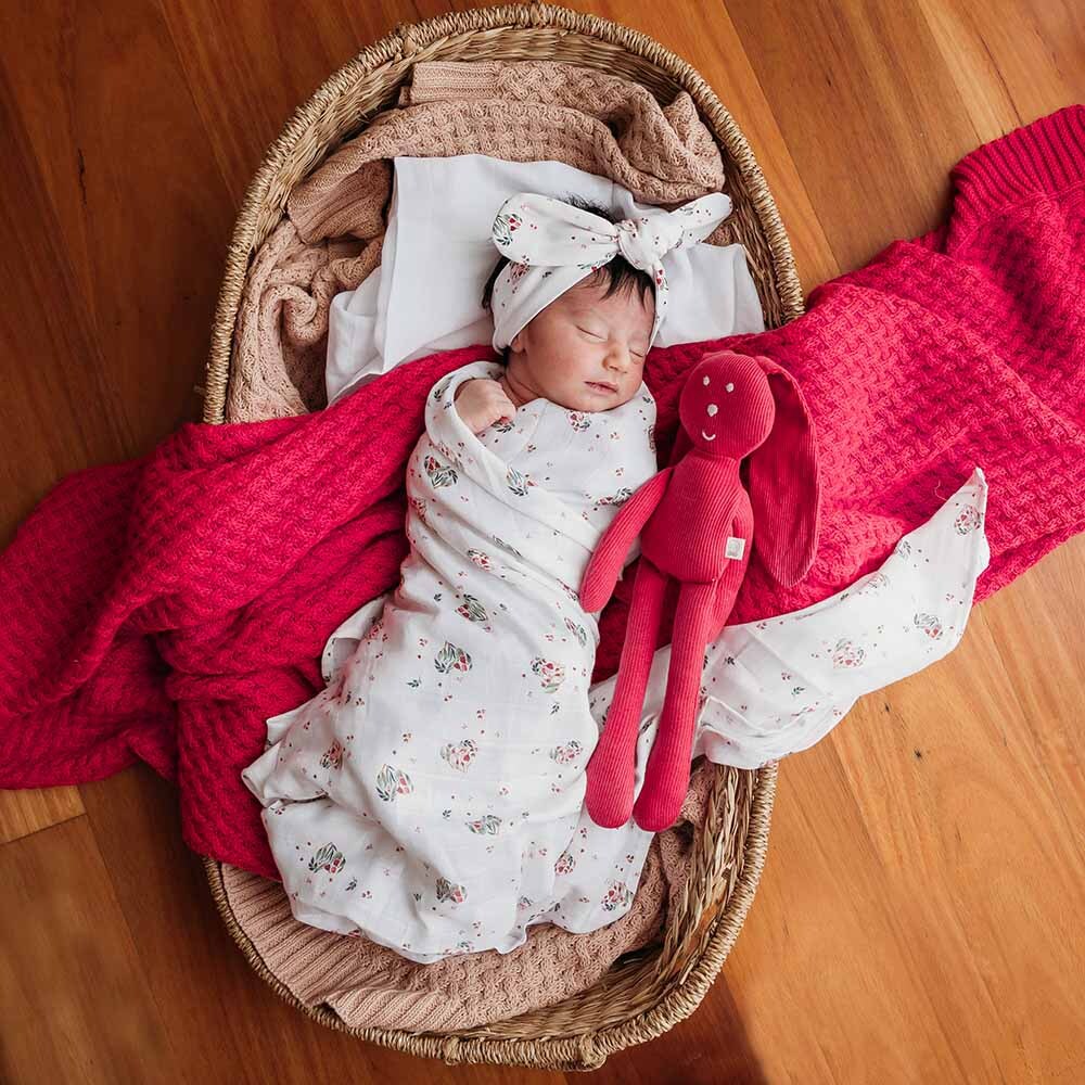 Heart Organic Muslin Wrap