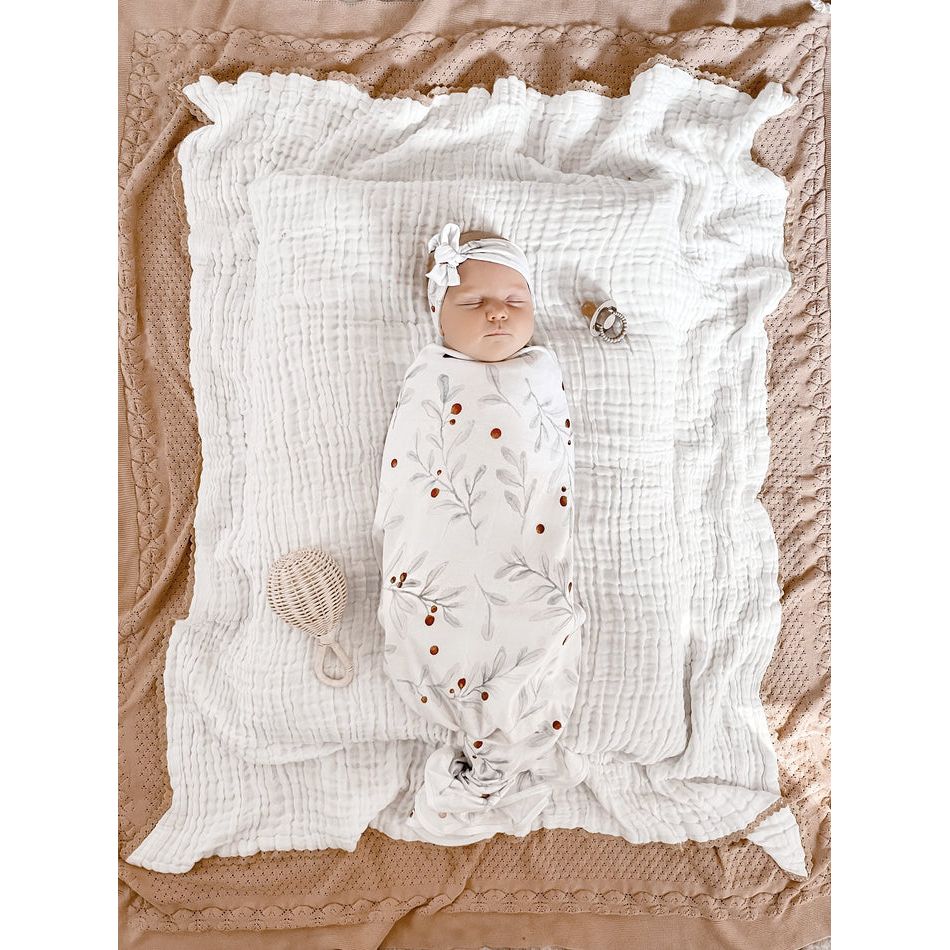 Leafy Dreams Swaddle Set