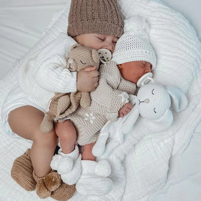 Cuddle Me - Bear