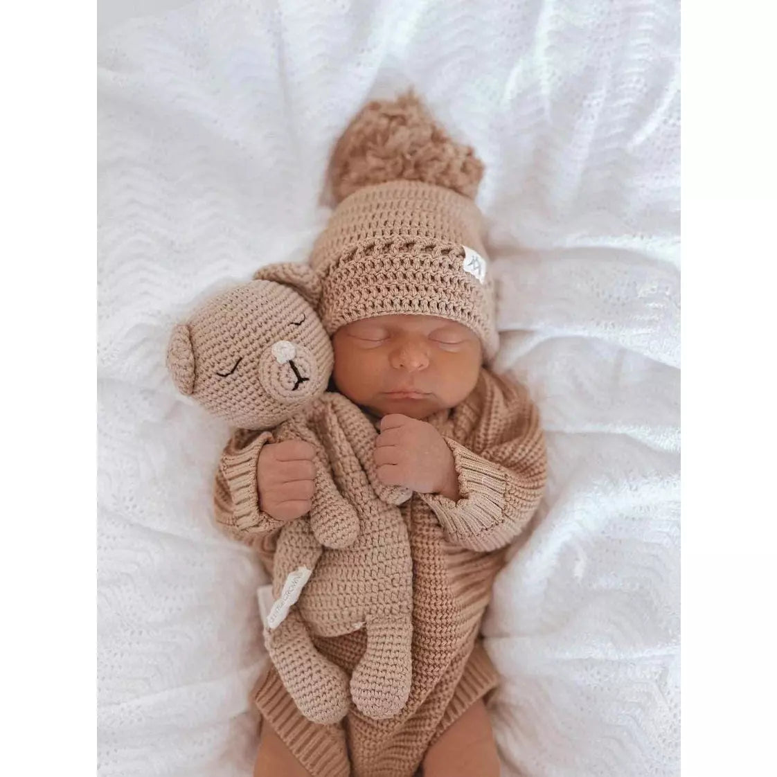 Cuddle Me - Bear