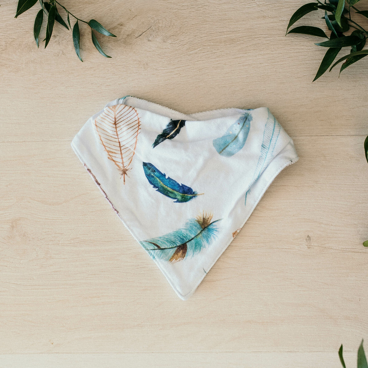 Dreamweaver - Dribble Bib
