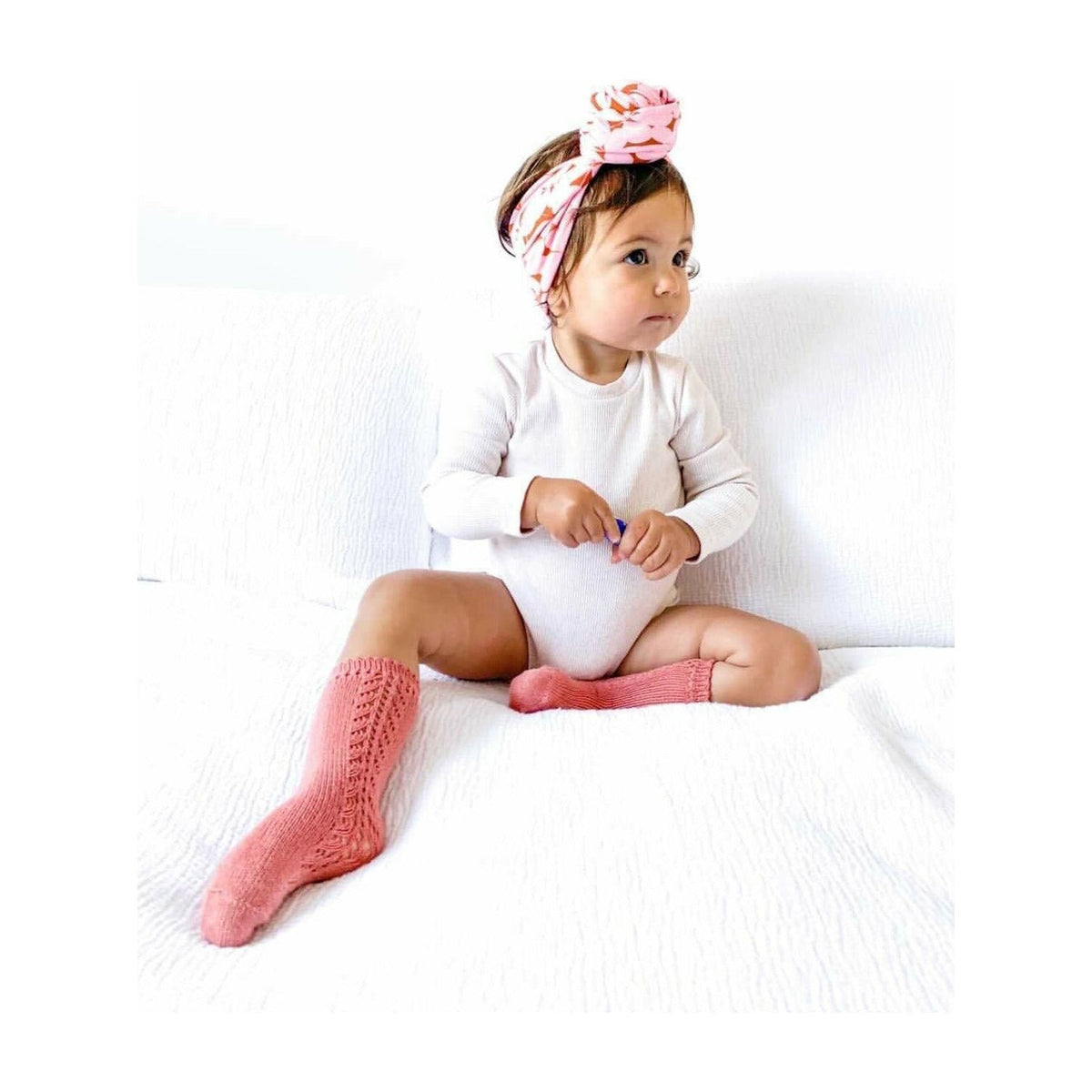 Ćondor Side Openwork Lace Knee High