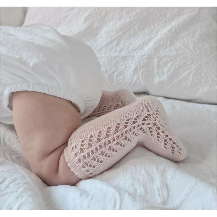 Ćondor Side Openwork Lace Knee High