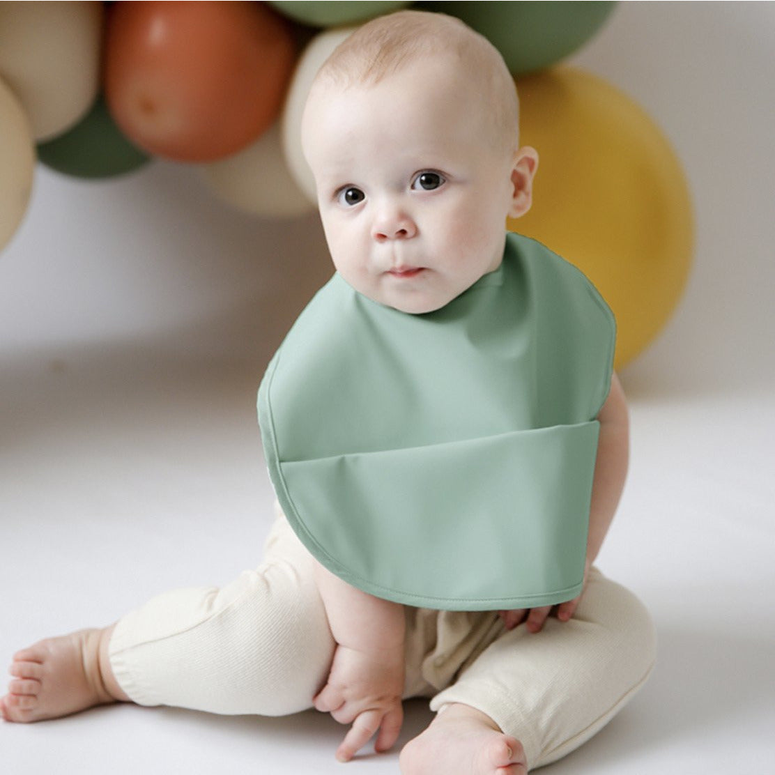 Sage | Snuggle Bib Waterproof