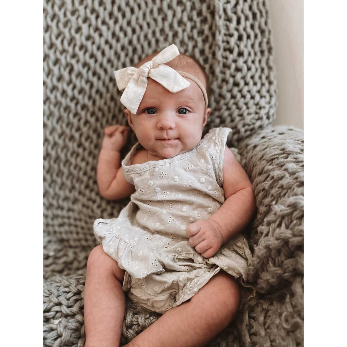 Evie Bow