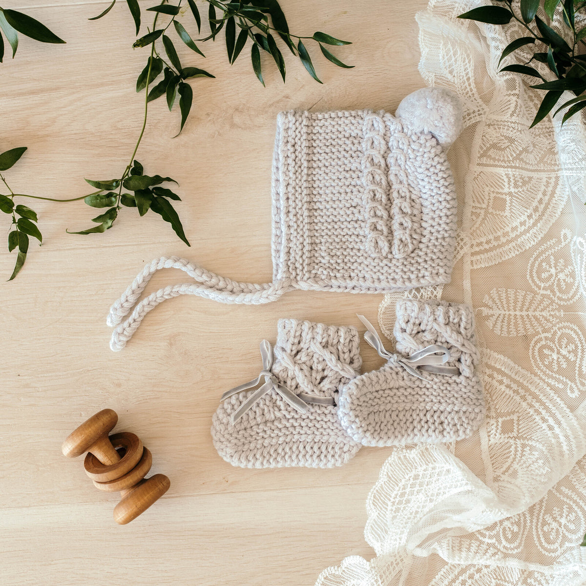 Merino Wool Bonnet &amp; Booties