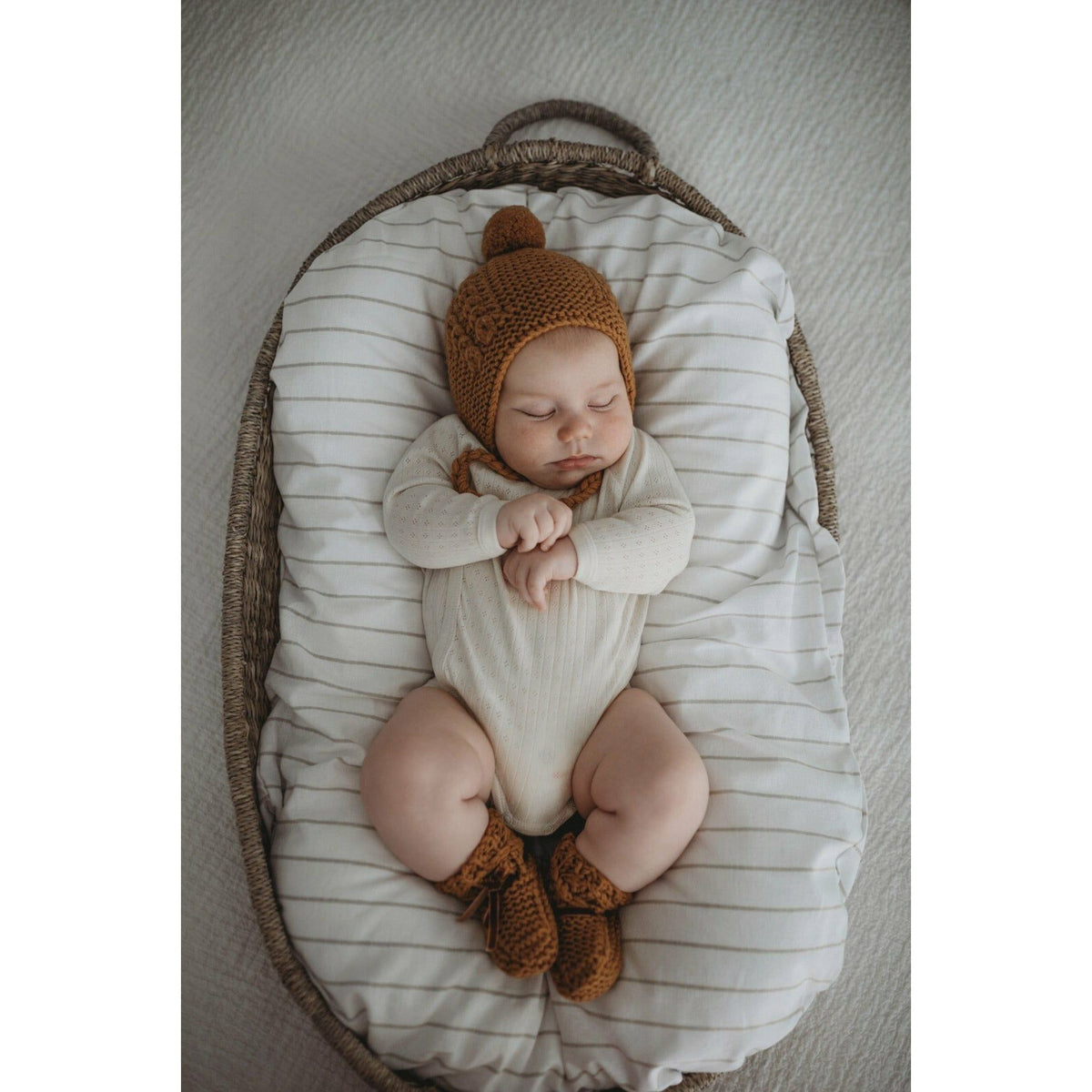 Merino Wool Bonnet &amp; Booties