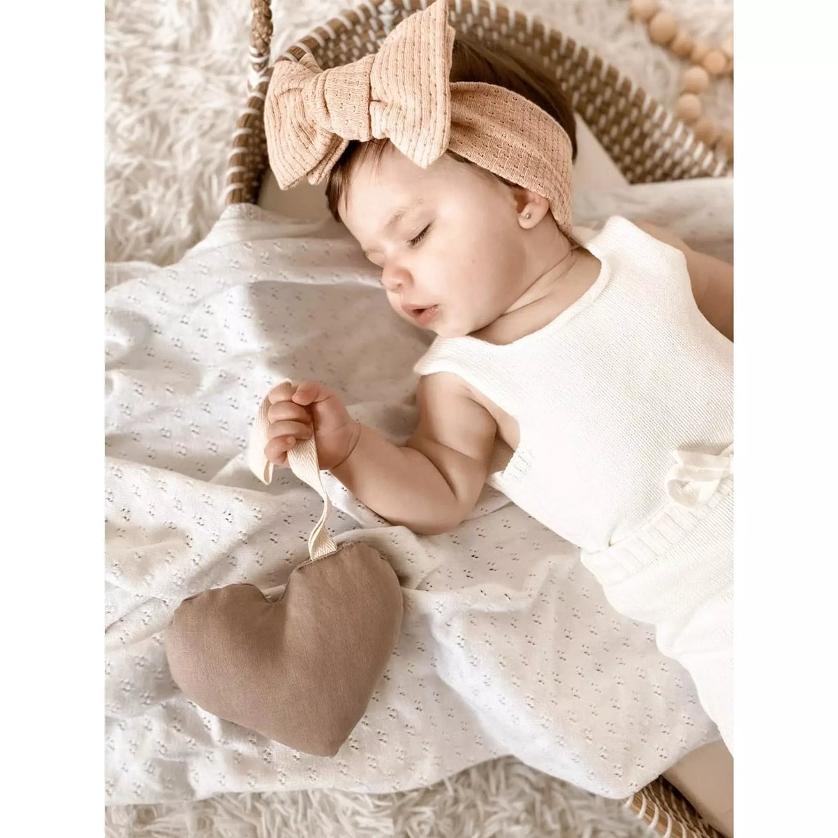 Heart Dummy Holder - Chocolate