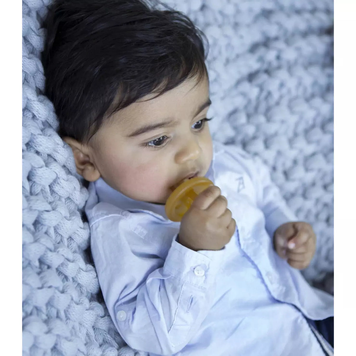 Twin Orthodontic Natural Rubber Soother | Dummy in Reusable Case