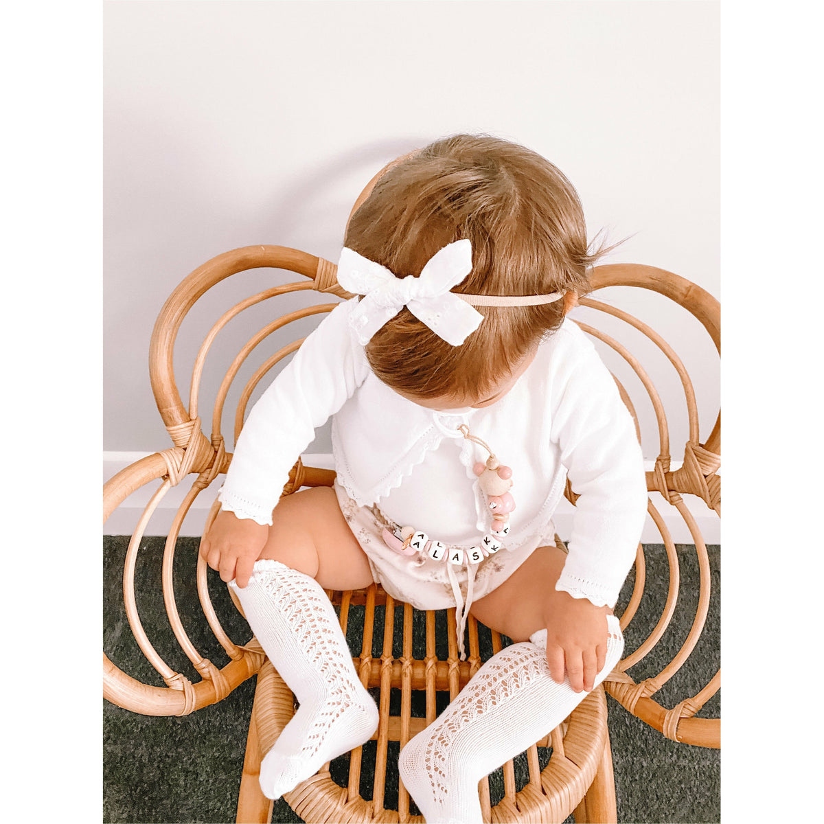 Ćondor Side Openwork Lace Knee High