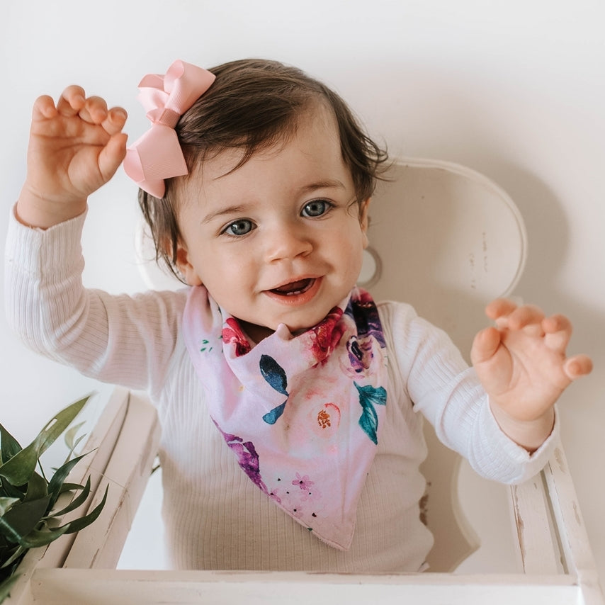 Floral Kiss - Dribble Bib